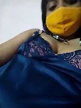 Snapshot of Sonukumari75 chatting on 10/12/25, 06:20 Sonukumari75 online show from 10/12/25, 06:20