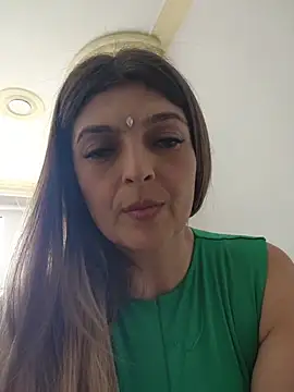 Lizzymontanaa online show from 11/05/25, 07:39