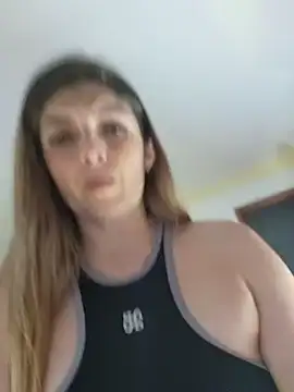 Lizzymontanaa online show from 11/15/25, 11:20