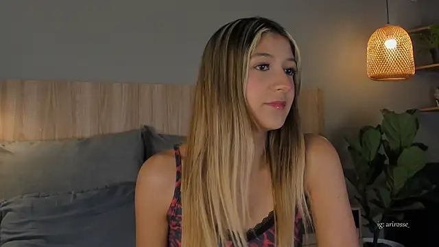 Snapshot of ariana_rosse__ chatting on 07/11/26, 02:28 ariana rosse online show from 07/11/26, 02:28