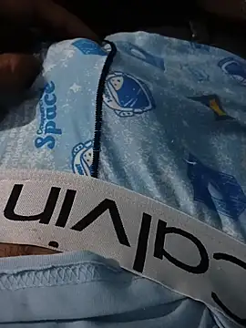 HotPrism439 online show from 11/02/25, 08:36