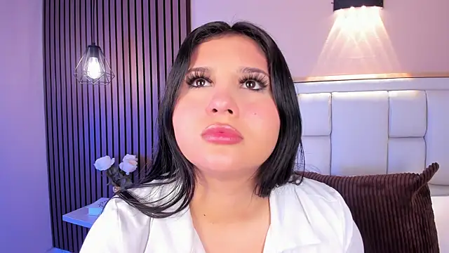 AvyMilton online show from 04/15/26, 11:38