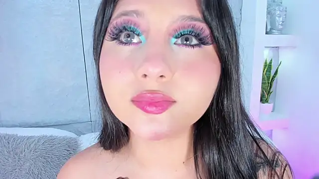 AvyMilton online show from 10/06/25, 11:55