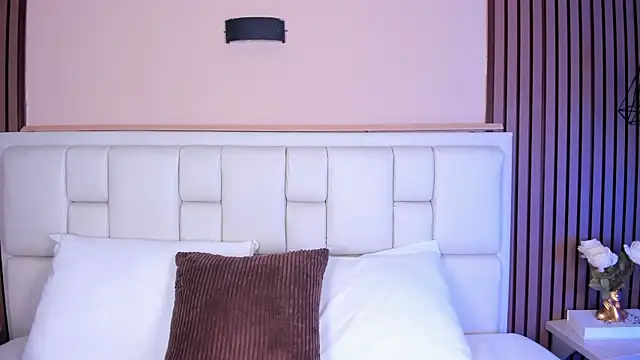 AvyMilton online show from 04/17/26, 11:35