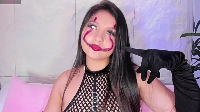 AvyMilton online show from 10/28/25, 12:15