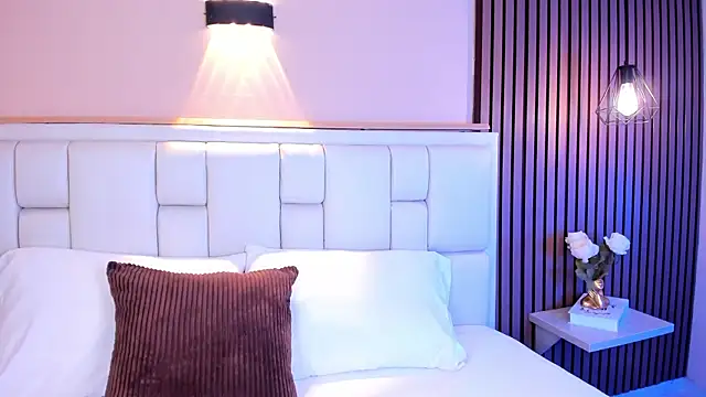 AvyMilton online show from 04/14/26, 11:37