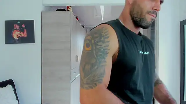 Snapshot of SamirHazard97 chatting on 02/10/26, 07:46 SamirHazard97 online show from 02/10/26, 07:46