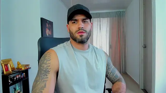 Snapshot of SamirHazard97 chatting on 01/14/26, 08:56 SamirHazard97 online show from 01/14/26, 08:56