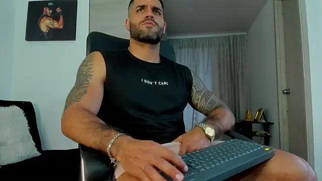 Snapshot of SamirHazard97 chatting on 02/24/26, 10:54 SamirHazard97 online show from 02/24/26, 10:54