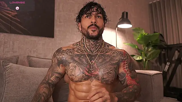 Snapshot of mariano_costa chatting on 02/16/26, 01:37 mariano costa online show from 02/16/26, 01:37