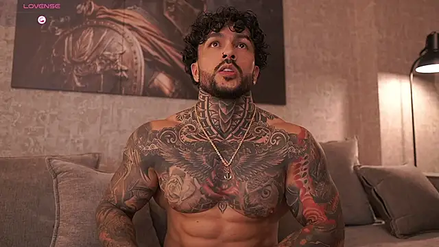 Snapshot of mariano_costa chatting on 02/02/26, 02:21 mariano costa online show from 02/02/26, 02:21