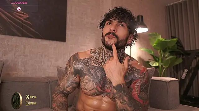 Snapshot of mariano_costa chatting on 02/25/26, 04:01 mariano costa online show from 02/25/26, 04:01