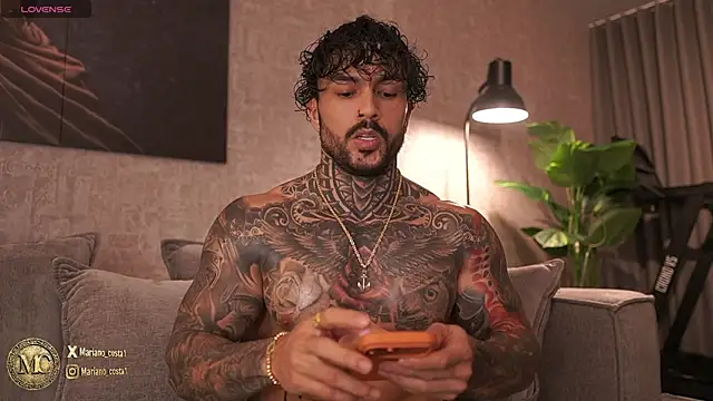 Snapshot of mariano_costa chatting on 02/15/26, 03:07 mariano costa online show from 02/15/26, 03:07