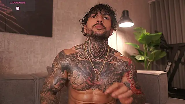 Snapshot of mariano_costa chatting on 03/03/26, 05:25 mariano costa online show from 03/03/26, 05:25