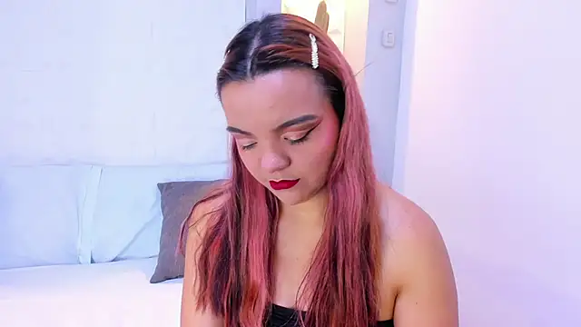 EmilyRouss  online show from 03/03/25, 07:07