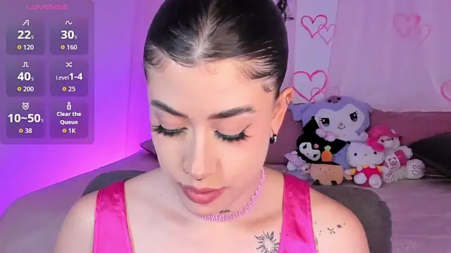 melody suarez online show from 09/21/25, 10:48