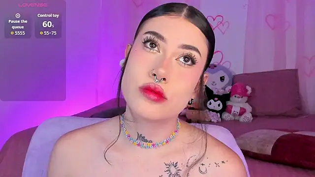 melody suarez online show from 10/14/25, 06:41