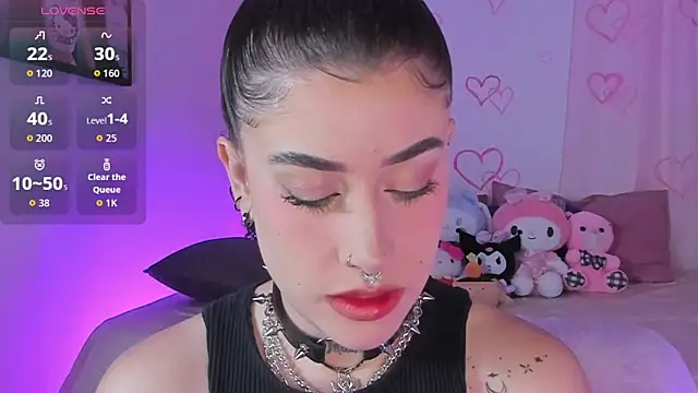 melody suarez online show from 11/23/25, 11:15