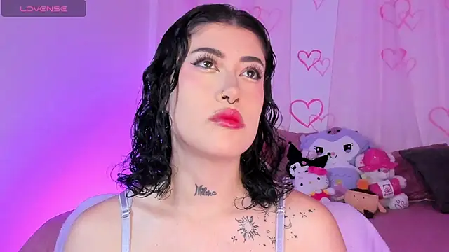 melody suarez online show from 09/28/25, 05:53