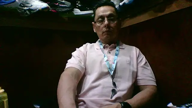 Snapshot of MarcusKelvin chatting on 09/19/25, 02:10 MarcusKelvin online show from 09/19/25, 02:10