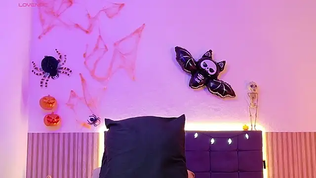 DIOSA-HOT online show from 10/31/25, 08:55