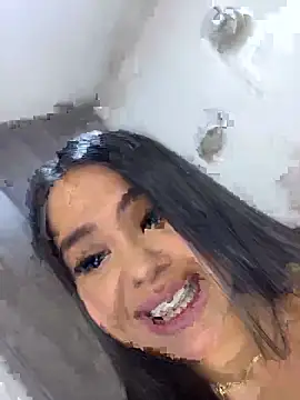 Snapshot of valeria2019hot chatting on 12/04/24, 11:19 valeria2019hot online show from 12/04/24, 11:19