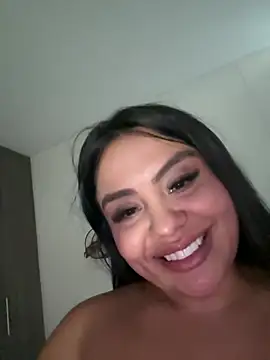Snapshot of valeria2019hot chatting on 01/31/25, 10:52 valeria2019hot online show from 01/31/25, 10:52