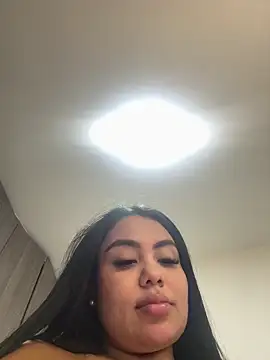 Snapshot of valeria2019hot chatting on 01/25/25, 07:17 valeria2019hot online show from 01/25/25, 07:17