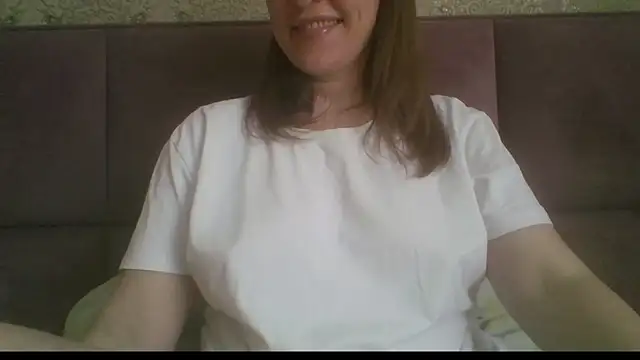 Sladkiegubki online show from 04/16/26, 11:00