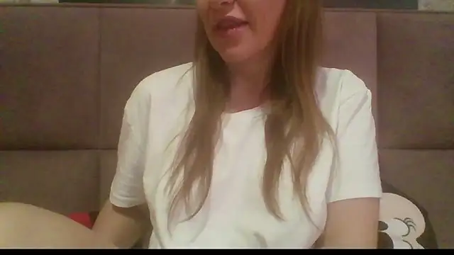 Sladkiegubki online show from 11/17/25, 07:12