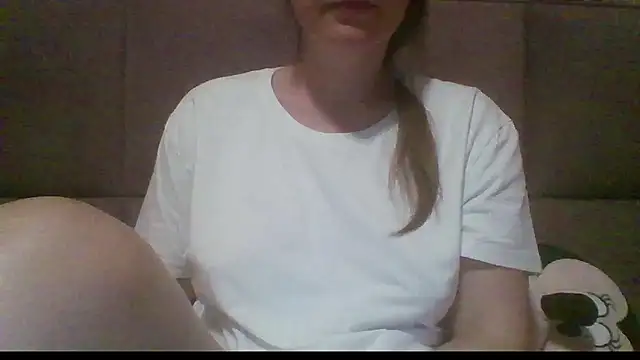 Sladkiegubki online show from 11/04/25, 10:13