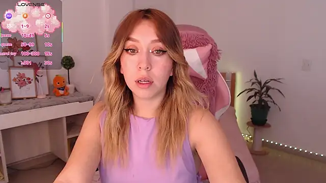 Snapshot of Dahlia__espresso chatting on 11/20/25, 07:14 Dahlia espresso online show from 11/20/25, 07:14