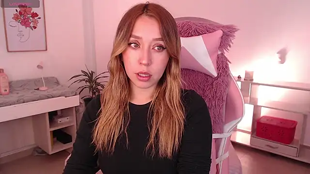 Snapshot of Dahlia__espresso chatting on 10/21/25, 06:29 Dahlia espresso online show from 10/21/25, 06:29