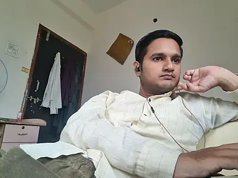 Jonrobinso online show from 10/09/25, 04:35