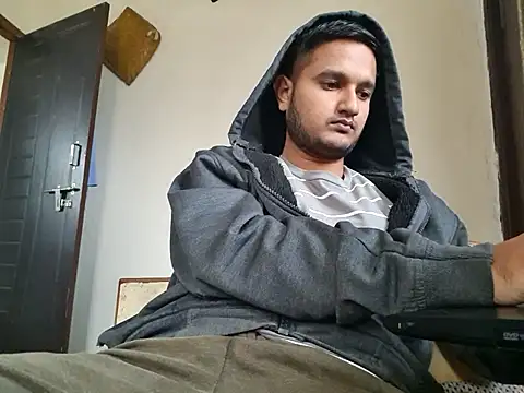 Jonrobinso online show from 11/23/25, 05:28