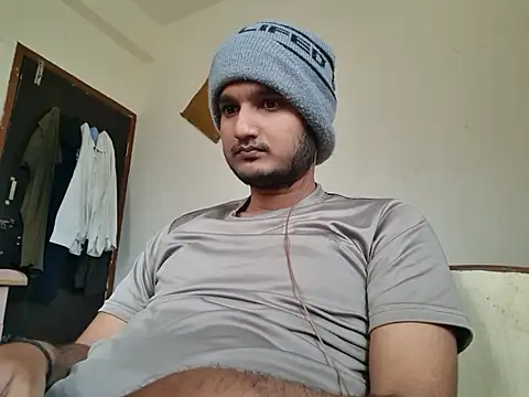 Jonrobinso online show from 12/03/25, 06:36