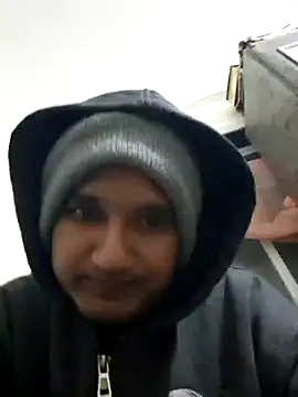 Snapshot of Jonrobinso chatting on 01/19/26, 04:00 Jonrobinso online show from 01/19/26, 04:00