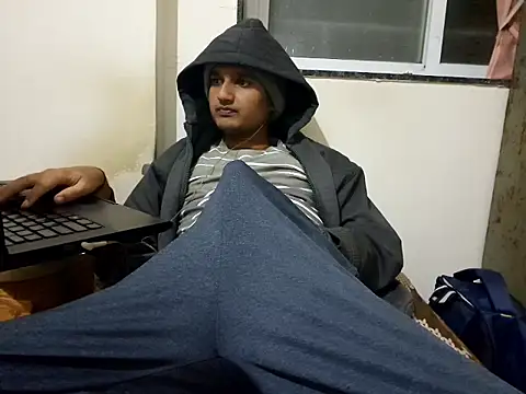 Jonrobinso online show from 12/18/25, 03:38