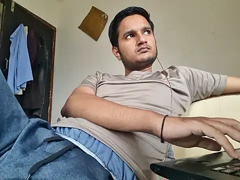 Jonrobinso online show from 10/19/25, 04:48