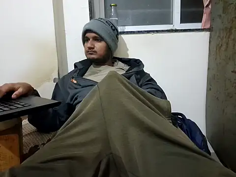 Jonrobinso online show from 12/05/25, 04:38