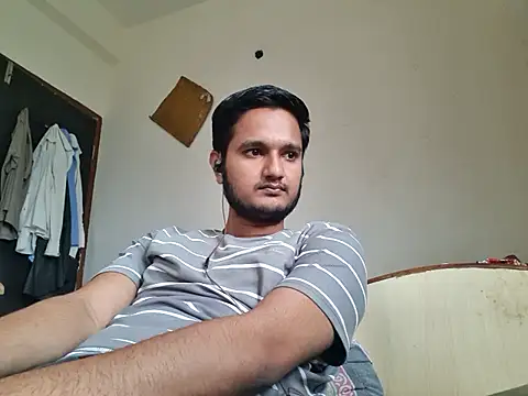 Jonrobinso online show from 11/05/25, 05:21