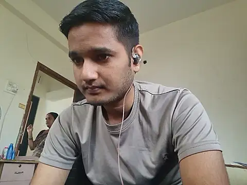 Snapshot of Jonrobinso chatting on 01/10/26, 05:36 Jonrobinso online show from 01/10/26, 05:36