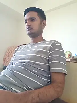 Jonrobinso online show from 04/05/26, 04:19