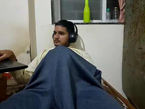 Jonrobinso online show from 12/02/25, 05:58