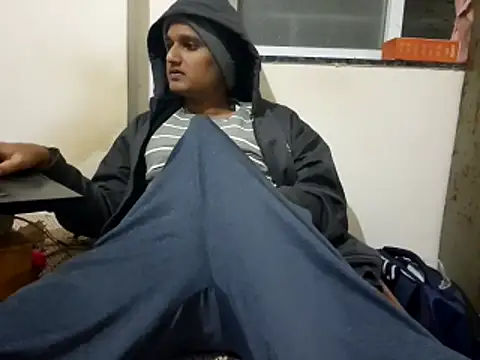 Jonrobinso online show from 12/15/25, 04:02