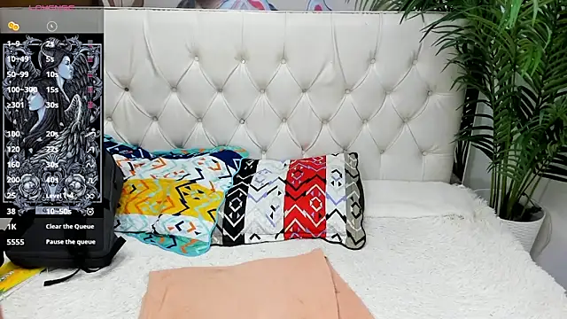 miranda vegaa online show from 11/28/25, 05:57