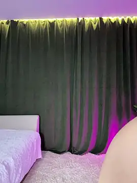 LoveLuna  online show from 03/29/26, 09:27