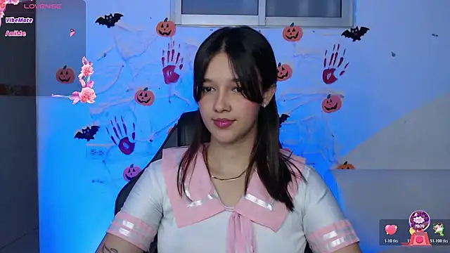  Denis sweet online show from 10/31/25, 03:58