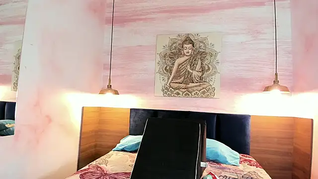 MelaniieRoux online show from 02/21/26, 07:27