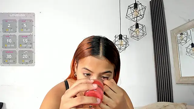 Snapshot of miranda_villa chatting on 02/26/26, 12:16 miranda villa online show from 02/26/26, 12:16